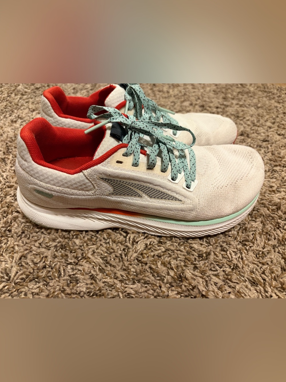 Women’s Altra Escalante Shoes size 8.5